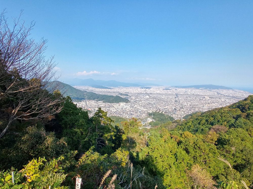朝鮮岩から見る静岡市の景色