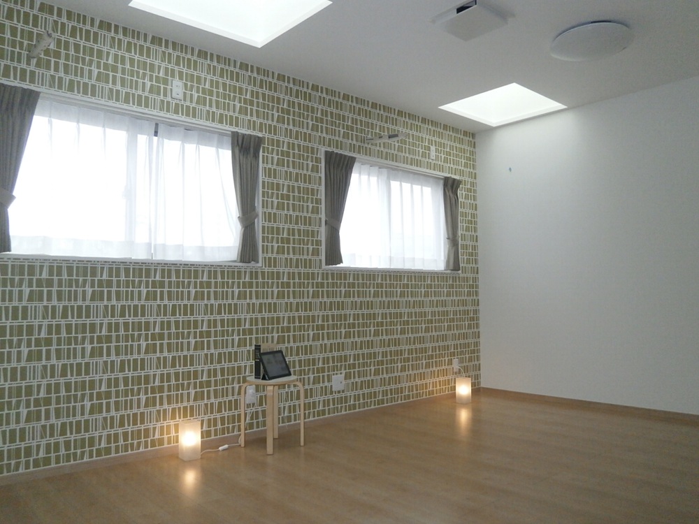 富士市K様邸 間仕切り工事前の13帖の洋室全体