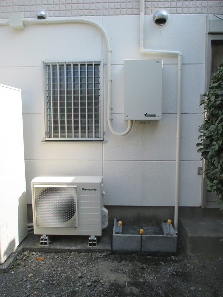 蓄電池設置のための基礎工事の様子