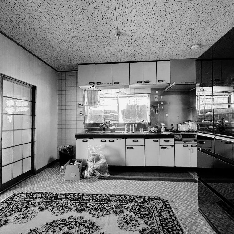 昔のスタイルのキッチン。