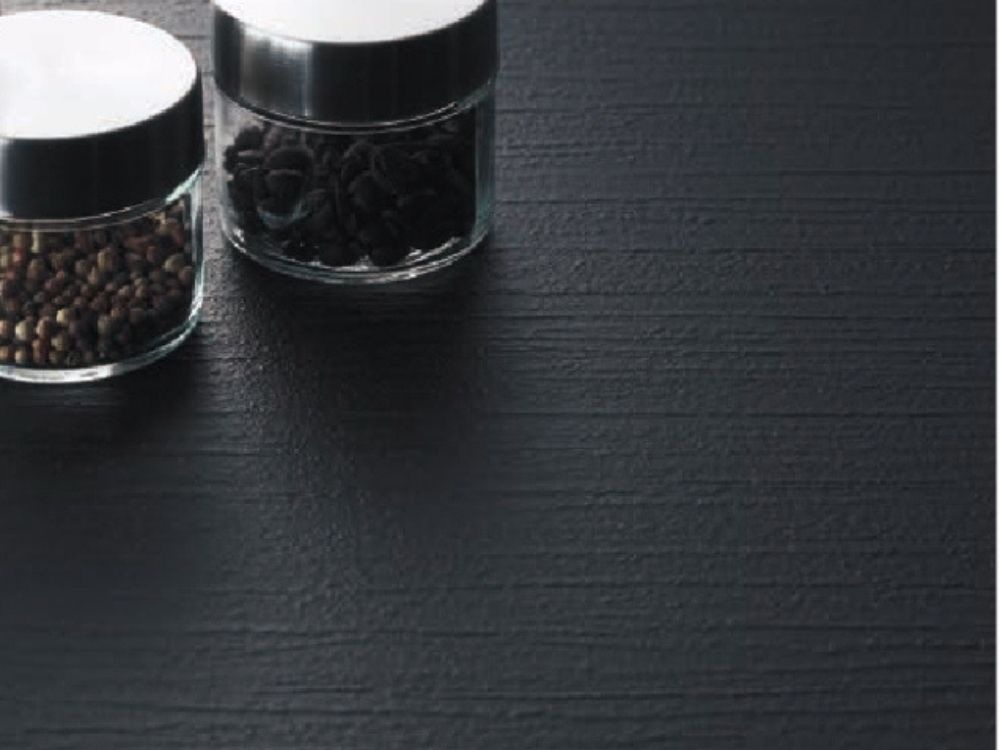 汚れや傷に強くお手入れしやすいパナソニックのグラリオカウンター。上質な質感のキッチン天板